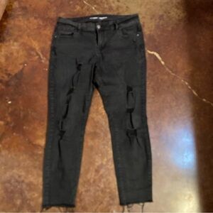 Ladies Old Navy Distressed Rockstar mid rise skinny jeans